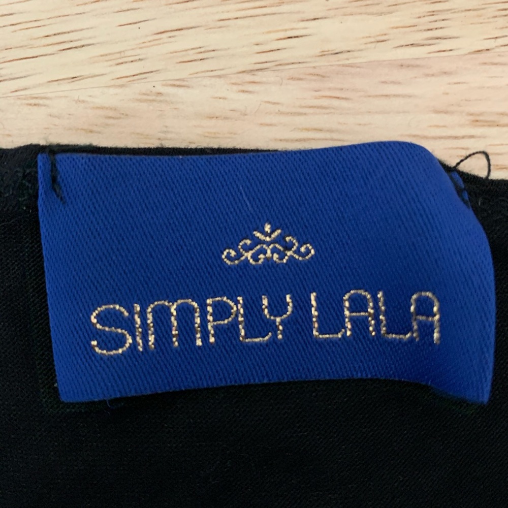 Simply Lala - Picture 8 of 8